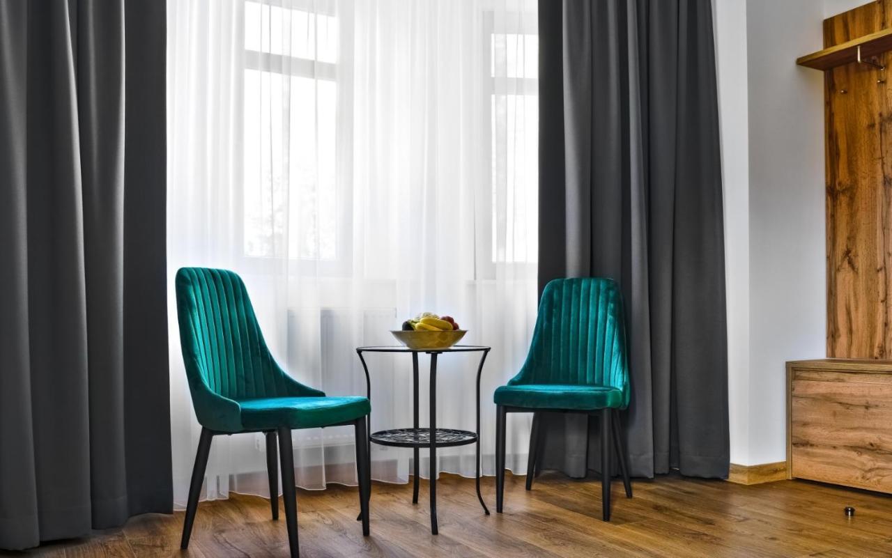 Apartamenty, Boutique Rooms Villa 82, Miejsce Prkingowe 고르주프비엘코폴스키 외부 사진