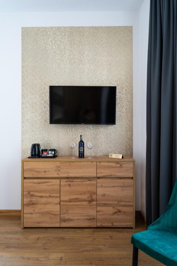 Apartamenty, Boutique Rooms Villa 82, Miejsce Prkingowe 고르주프비엘코폴스키 외부 사진