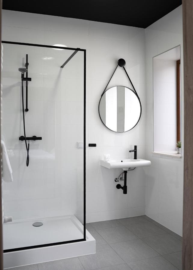 Apartamenty, Boutique Rooms Villa 82, Miejsce Prkingowe 고르주프비엘코폴스키 외부 사진