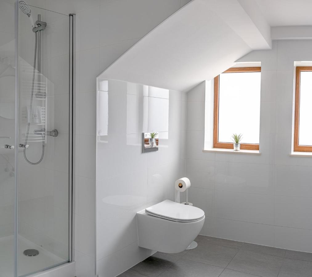 Apartamenty, Boutique Rooms Villa 82, Miejsce Prkingowe 고르주프비엘코폴스키 외부 사진