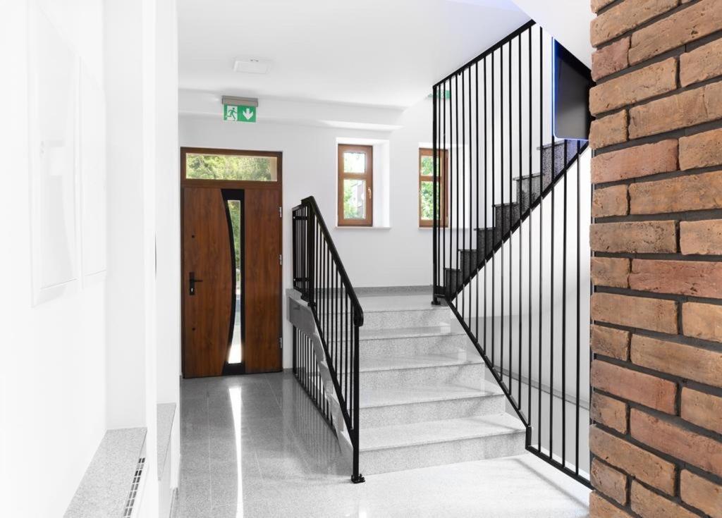 Apartamenty, Boutique Rooms Villa 82, Miejsce Prkingowe 고르주프비엘코폴스키 외부 사진